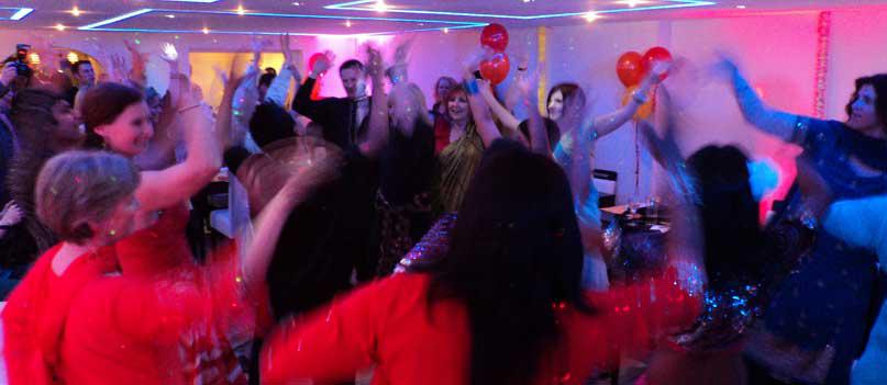 mobile disco in Hampshire, Berkshire, Wiltshire, Oxfordshire and Surrey.